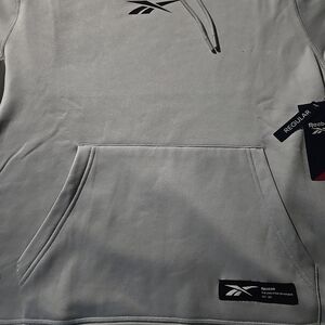 Reebok Men's Gray Sweater